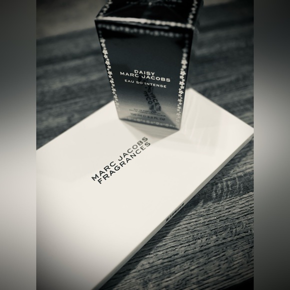 Meet your Posher, Karlee - Picture 2 of 10